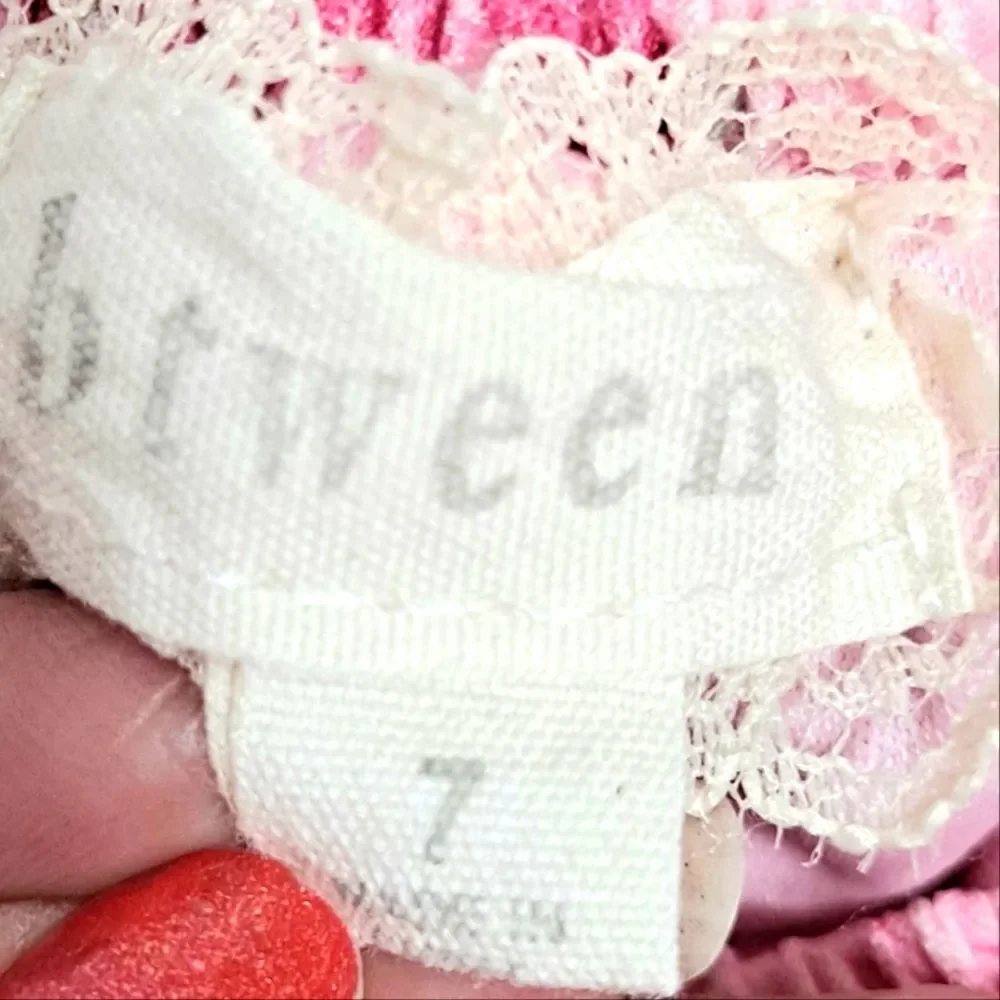 Girls Pink Ruched Tiered Sundress Off-Shoulder Eyelet Built In Slip EUC